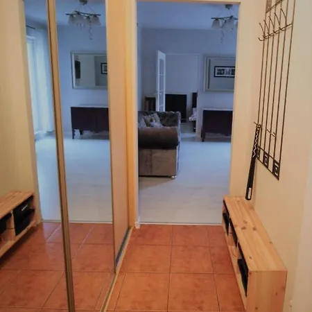 Apartament Podróże Małe i Duże Warszawa Zewnętrze zdjęcie