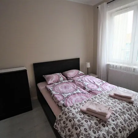 Apartament Podróże Małe i Duże Warszawa Zewnętrze zdjęcie
